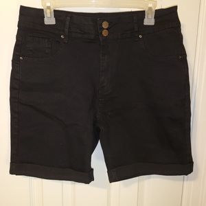 Women's Bermuda Jean Shorts (NWOT)